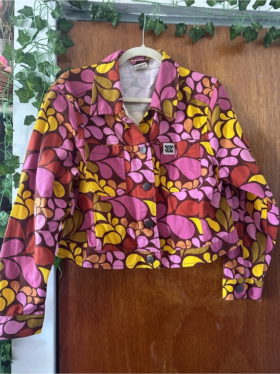 Lucy & Yak Jackets & Blazers - Lucy & Yak pink yellow pattern crop Jean jacket M